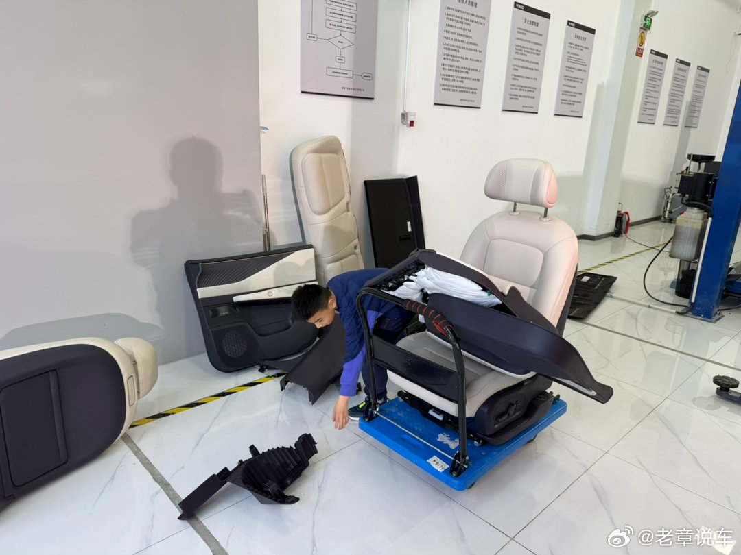 拆车从娃娃抓起！ 