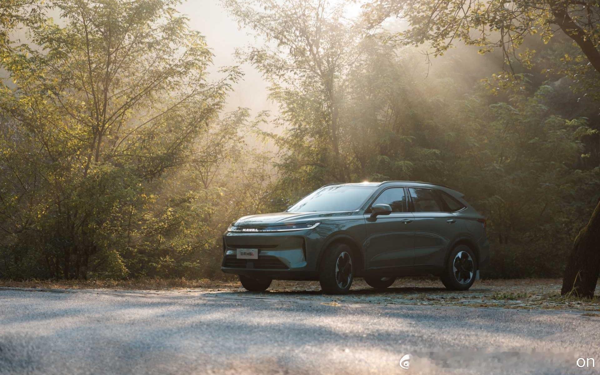 【长城汽车旗下中型都市SUV哈弗H6L上市，限时售价10.39万-12.79万元