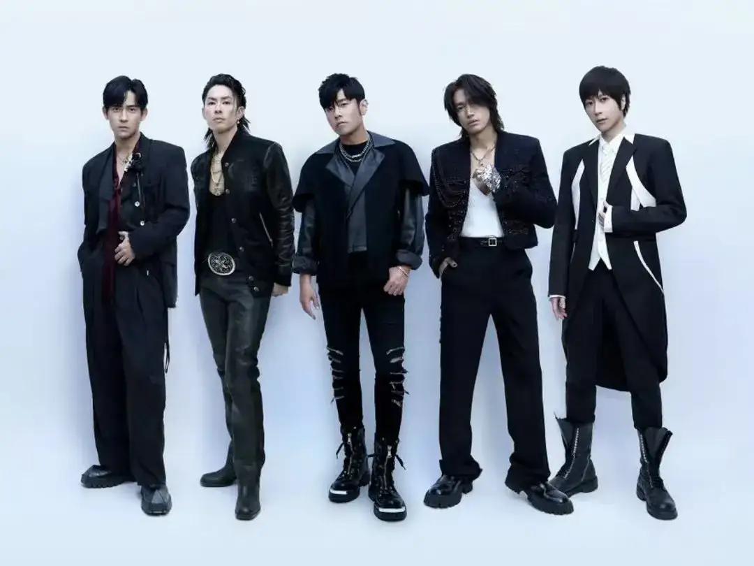 单拎出来。各个都是青春，这混在一起有点感觉不伦不类了
我小时候很喜欢言承旭，虽然