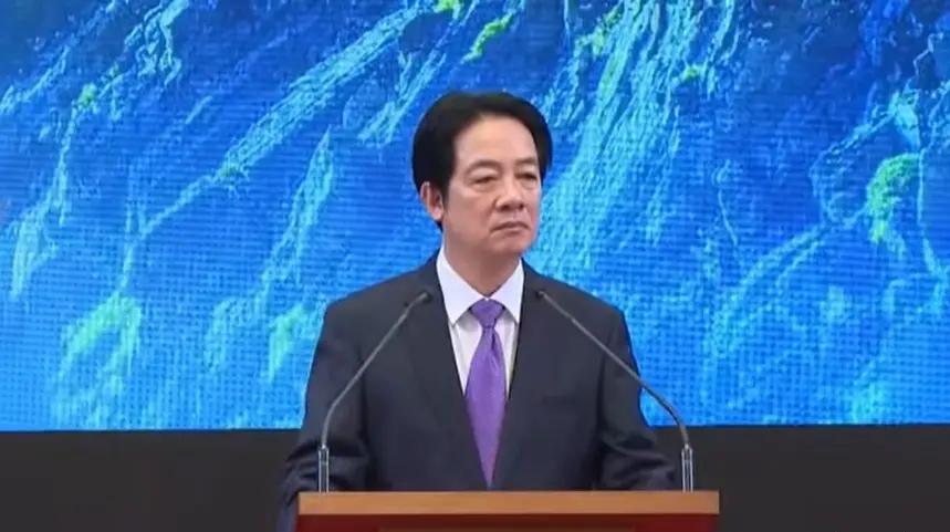 赖某人说，现在台湾的最大水果出口地是日本，最大农产品出口地是美国，早就不是大陆了