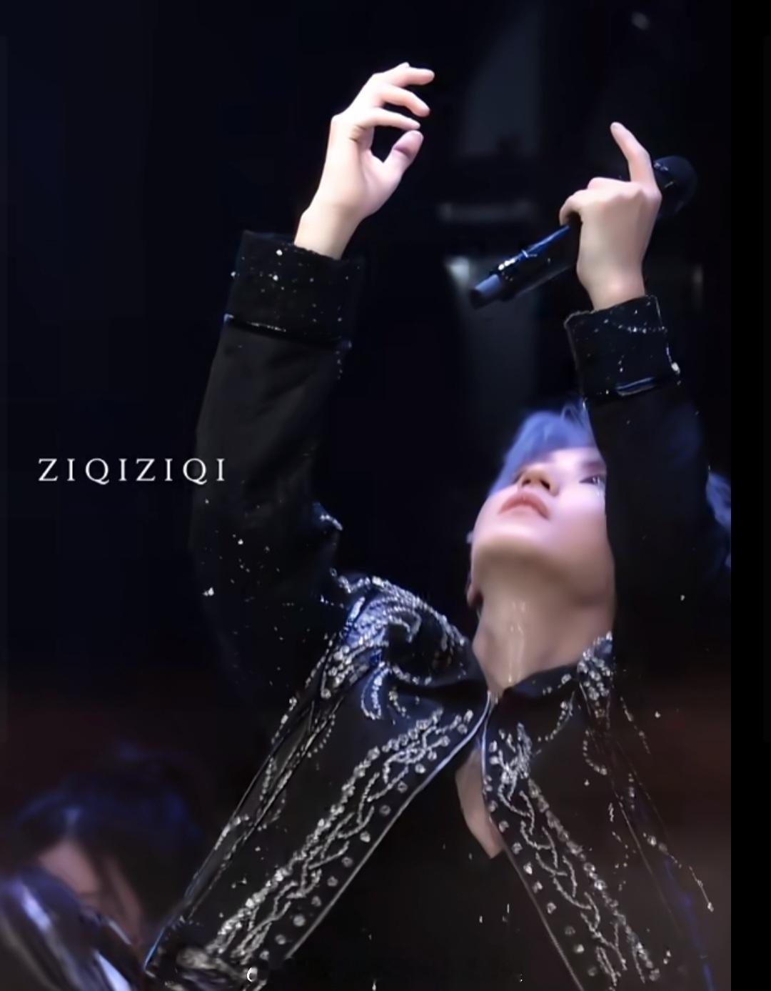 宝宝真的好热 ​​​