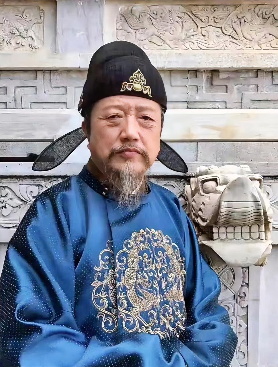 老演员秦焰突然离开，
真的给所有人提了个醒，
不管你多年轻，多么有钱，一定要时刻