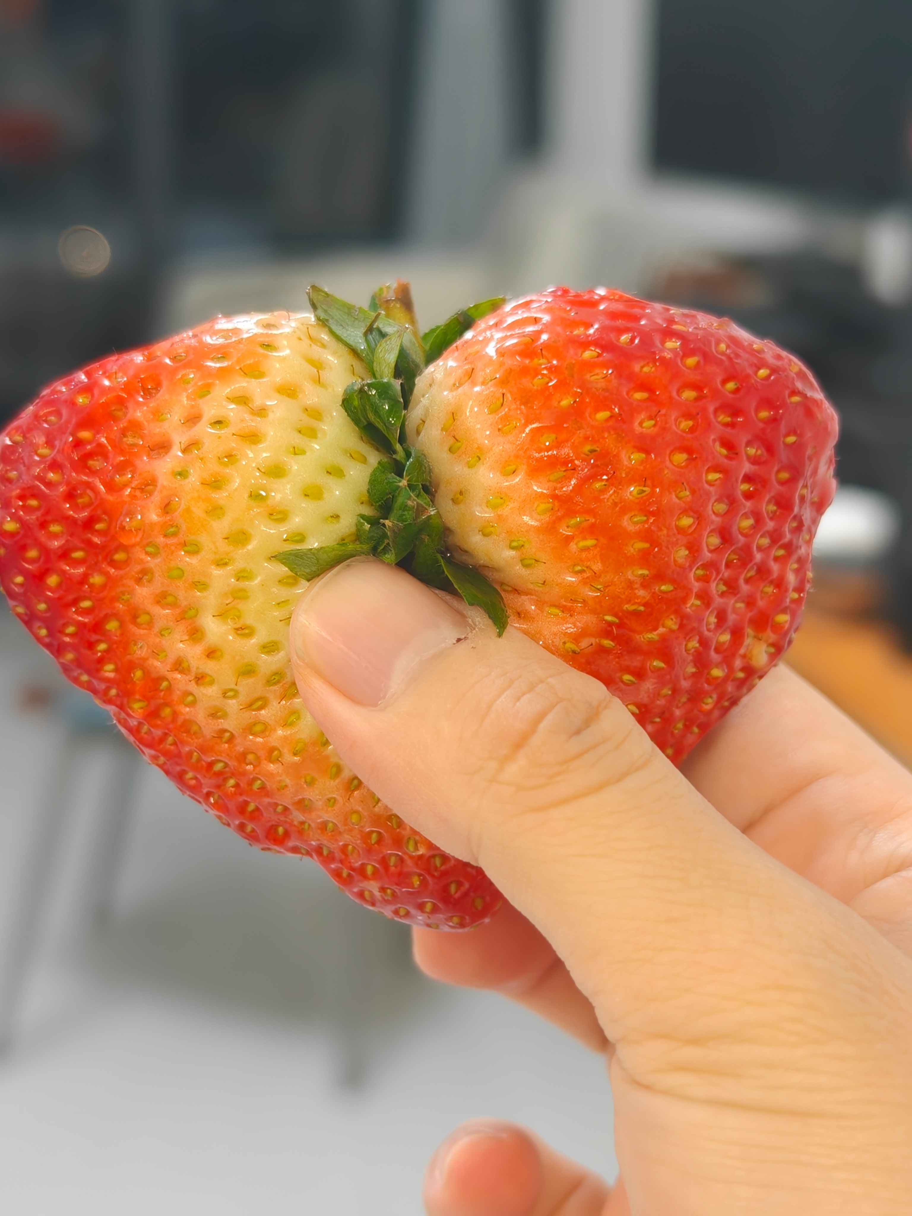 连草莓🍓都有爱心形状的 成都