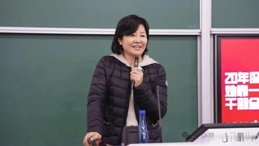 十年旧账爆雷，70亿科创板女王郭恒华跌落神坛
资本市场从不偏爱侥幸！
7月31日