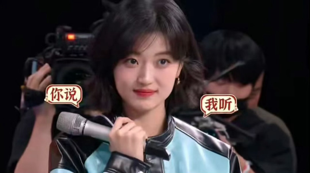 陈飞宇这段沉默更好品了两人对视后沉默几秒，随后孙千叮嘱陈飞宇：注意安全就行。这段