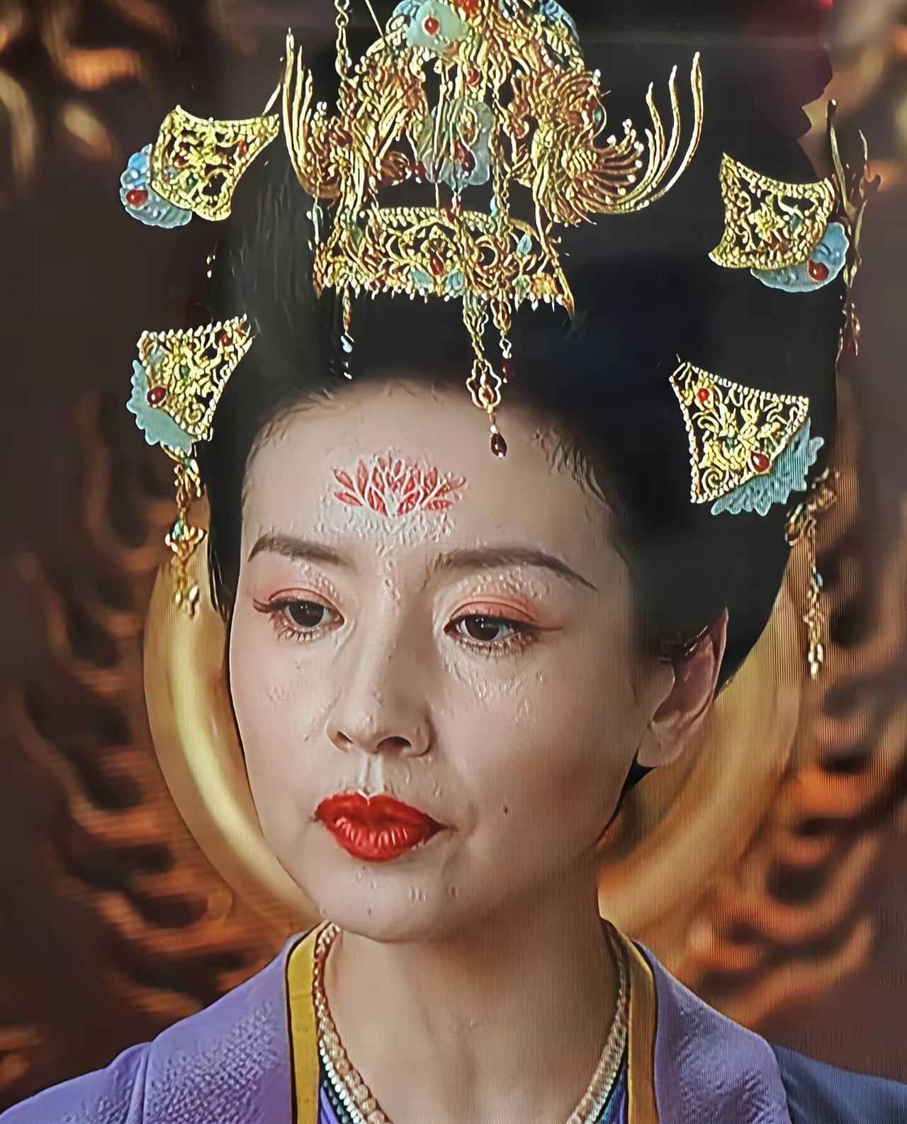 这是正常的滤镜毛孔吗？为什么要这么丑化，感觉好离谱 