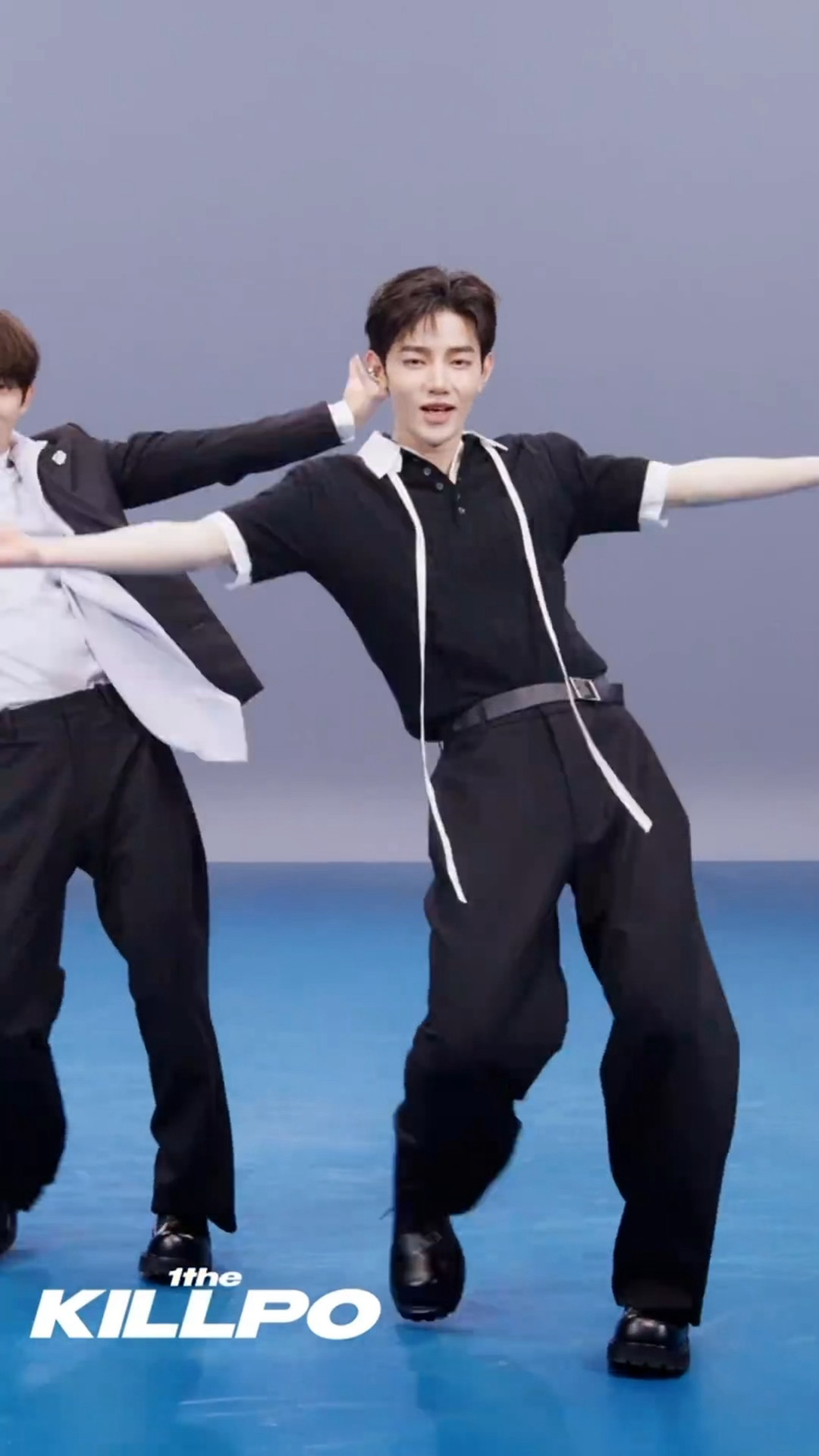 章昊 章昊双版本AURA 帅炸了 不做选择全都要😍 
