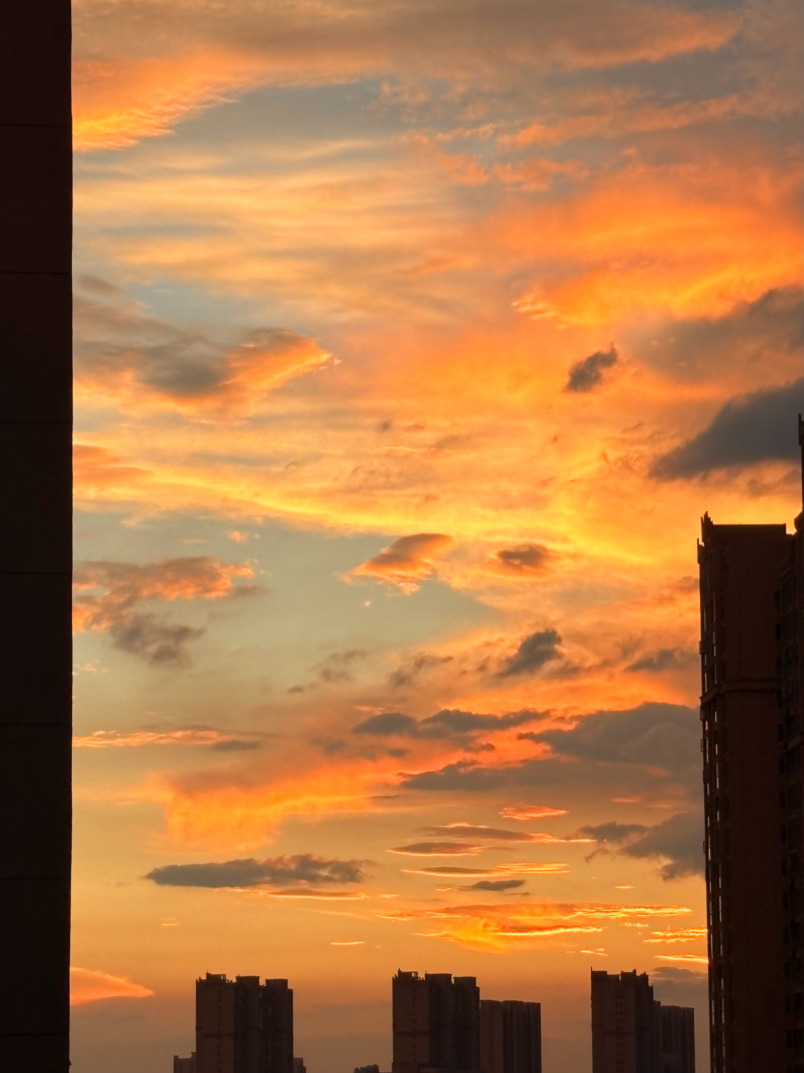 绝美晚霞🌇 武汉