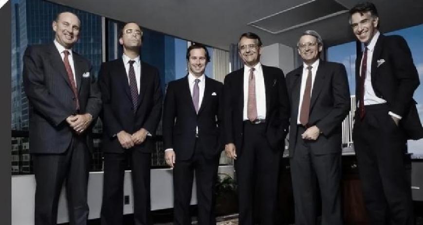 快讯！快讯！
 
长和集团突然宣布了。
 
据多家港媒转引港交所文件，3月4日长