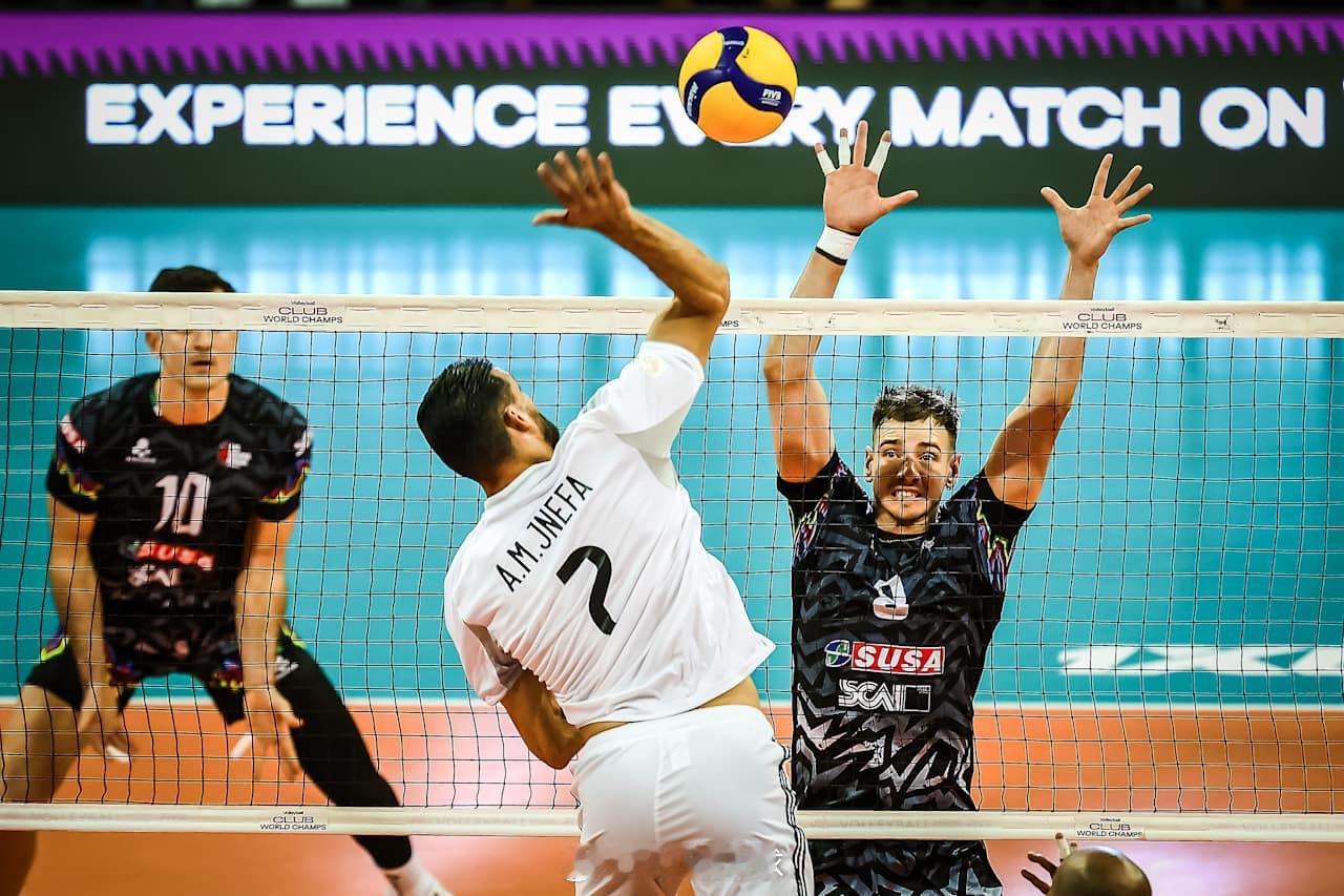 【2025男排世俱赛 小组赛：佩鲁贾3-0斯威利体育】北京时间17日凌晨，巴西贝