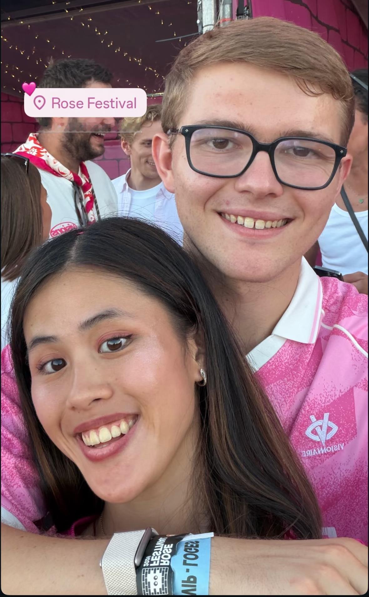 大勒布伦更新：训练之余与女朋友团聚是一种幸福😍也是动力的源泉！
2026澳门冠
