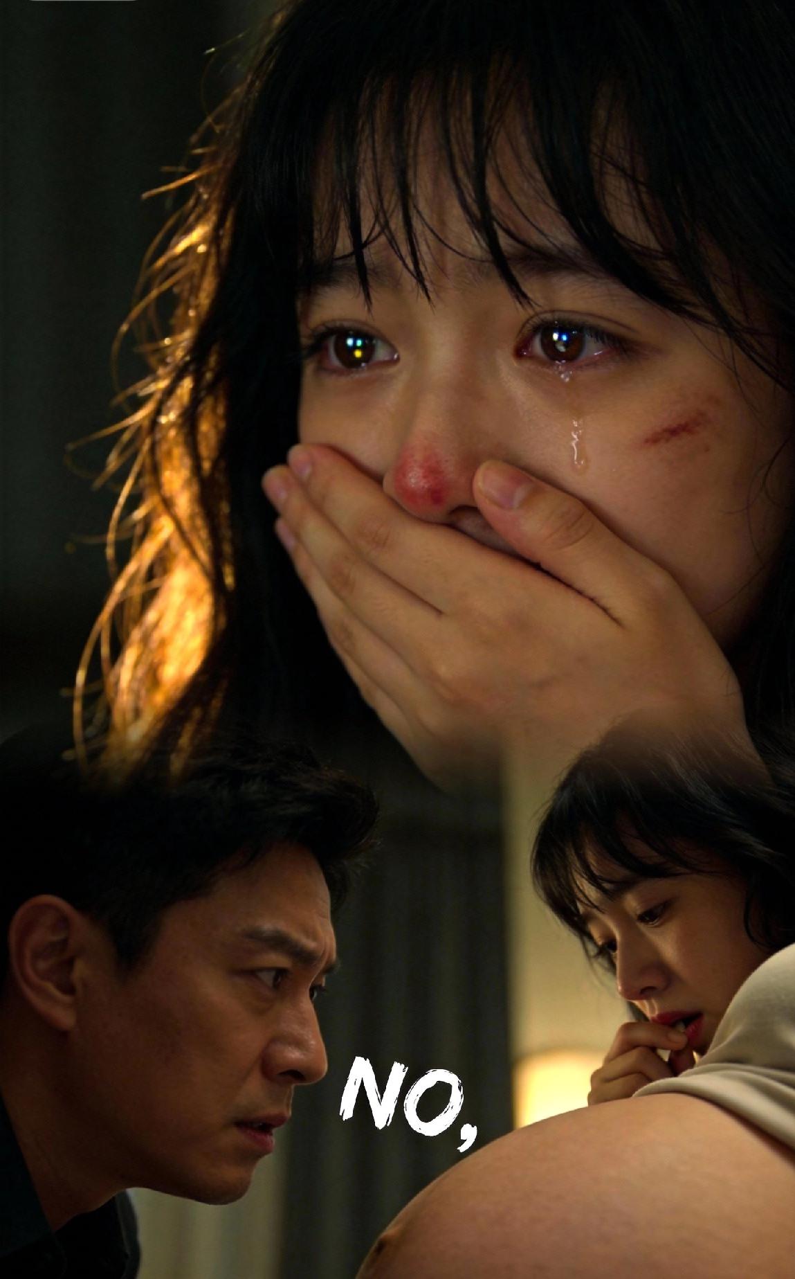 今天婆婆在饭桌上得意洋洋地提起：
说她儿子年轻时曾经让前女友怀孕
那女孩的肚子都