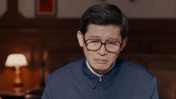 余皑磊内娱史莱姆系演员 余皑磊的表演哲学很纯粹：让自己成为角色。所以他演什么像什