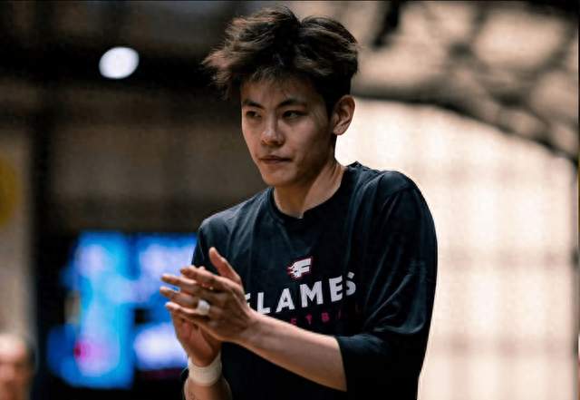 不跟臭棋篓子下棋了！女篮最强后卫或效仿韩旭，借WNBL登陆WNBA？