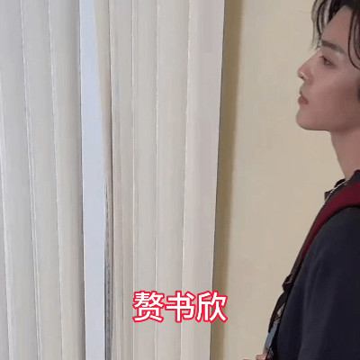 粉圈最忌讳的就是把正主的路给堵死。。。。名号丝显然对自家正主的知名度、咖位和实绩