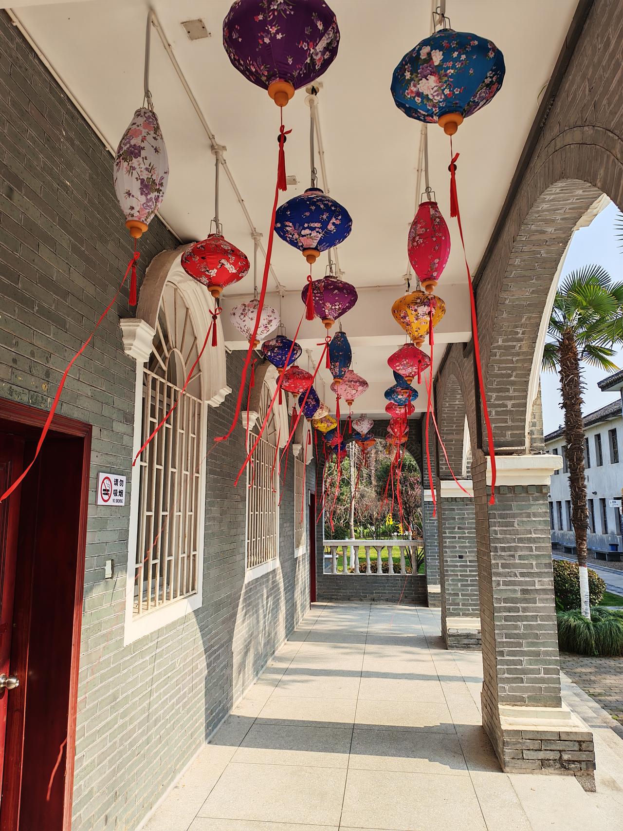 集卡点灯领现金我正在参加集卡点灯分20万春节活动。集卡点亮灯笼，可获得现金奖励，