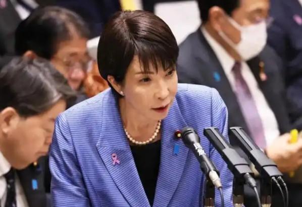 日本众议院解散当天，麻生太郎的一段私下表态被曝光，他说：“现在的日美关系，比安倍