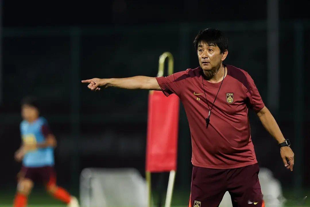 U17亚洲杯决赛，中国2-3不敌日本获得亚军，据《北京青年报》肖赧报道，U17国