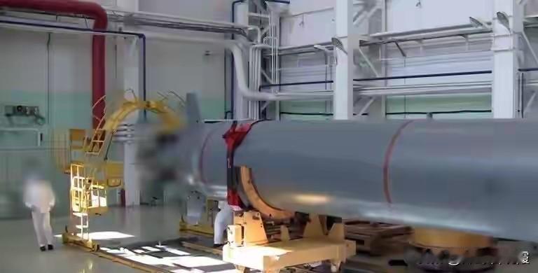 美国对俄罗斯新武器系统测试的回应 特朗普宣布开始进行核武器试验