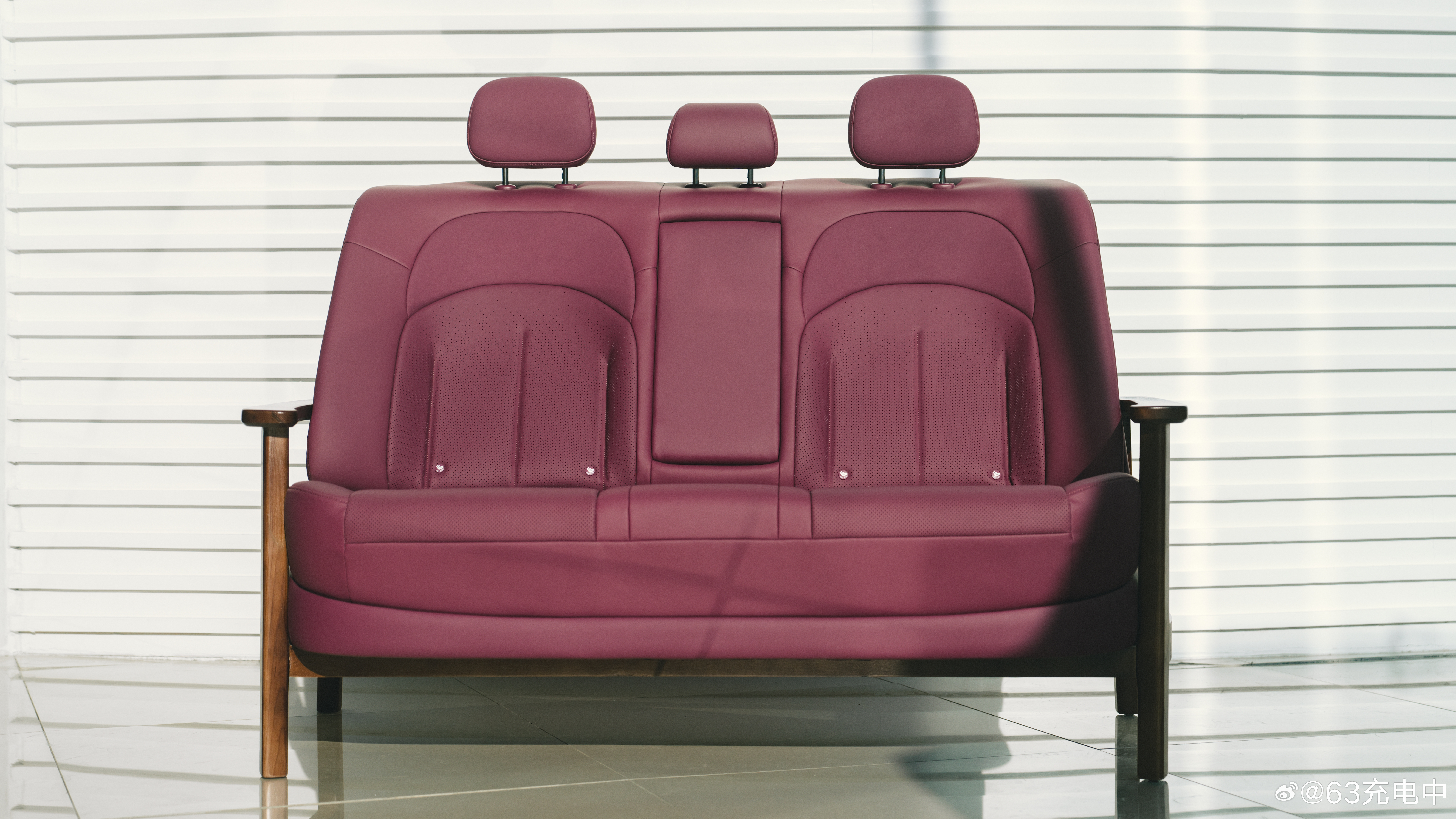 日产的大沙发出了个新颜色