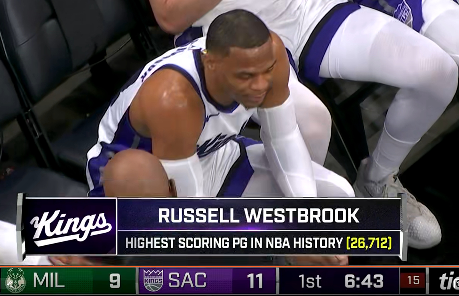 今天还有现场致敬呢威斯布鲁克