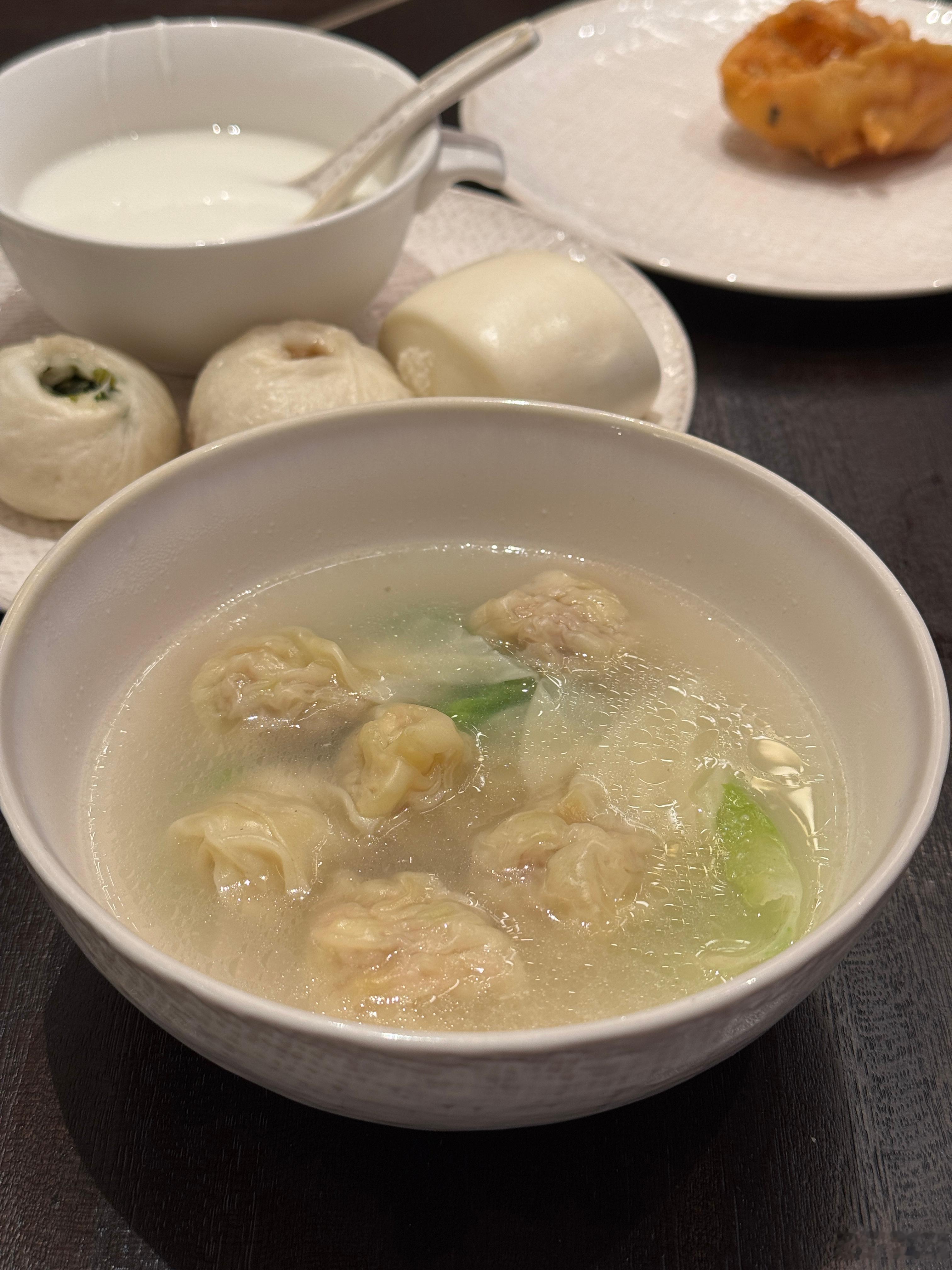 早哇，吃完早餐去vivo开发者上课咯[收到] ​​​