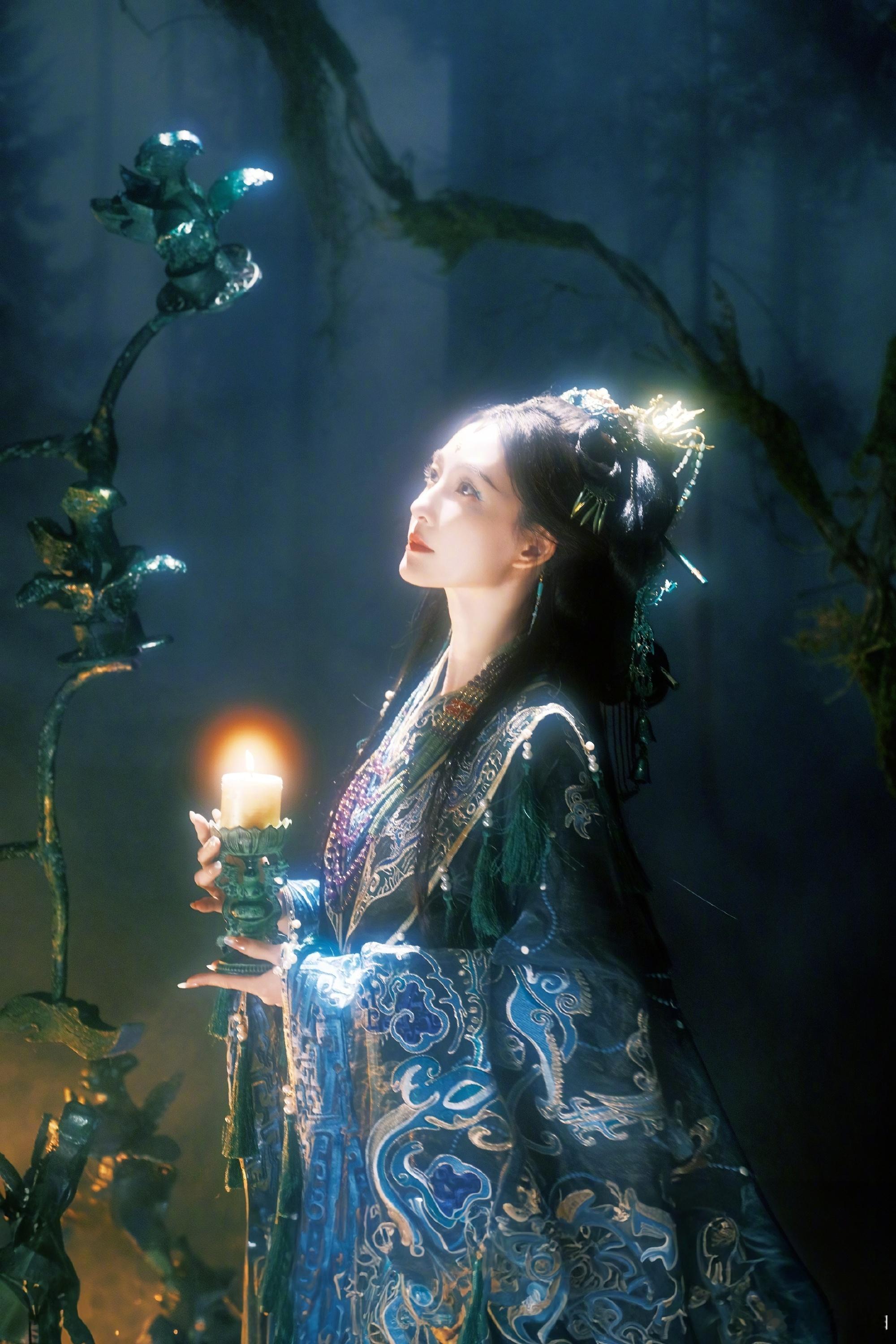 王丽坤现状 王丽坤国风盛典，姐姐的古装扮好绝。王丽坤[超话] 