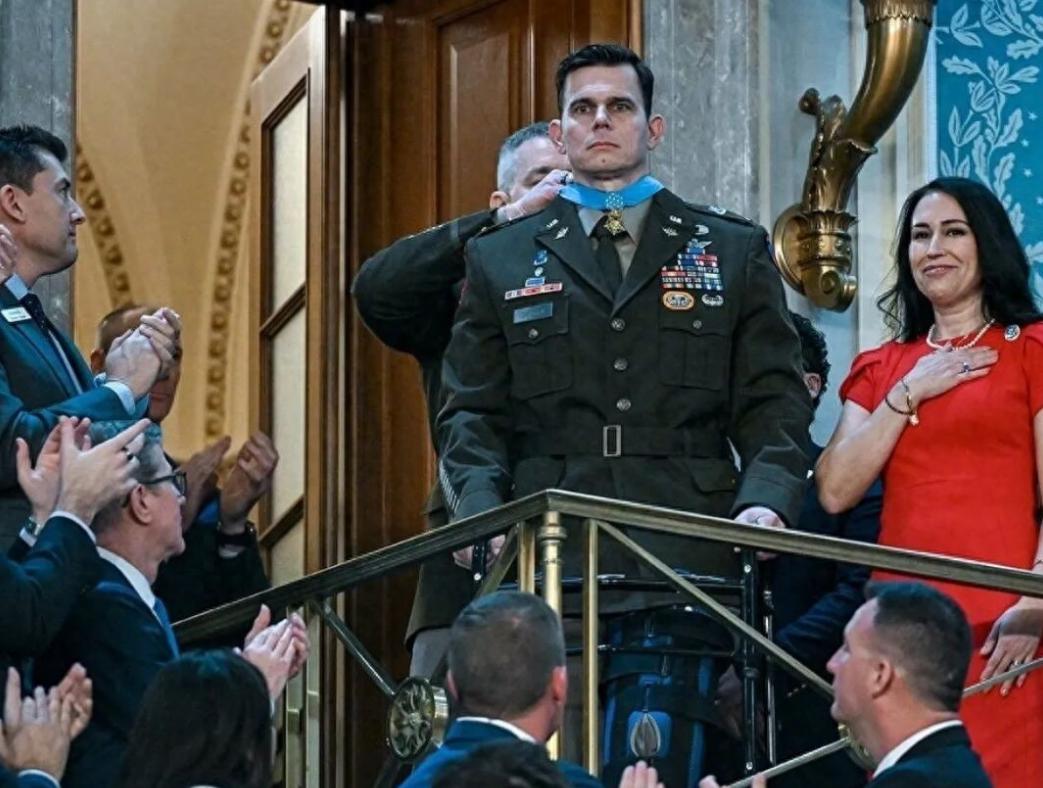 特朗普谎言被戳破！
此前他称绑架马杜罗行动中，没有人受伤，全都安全回来了，大获全