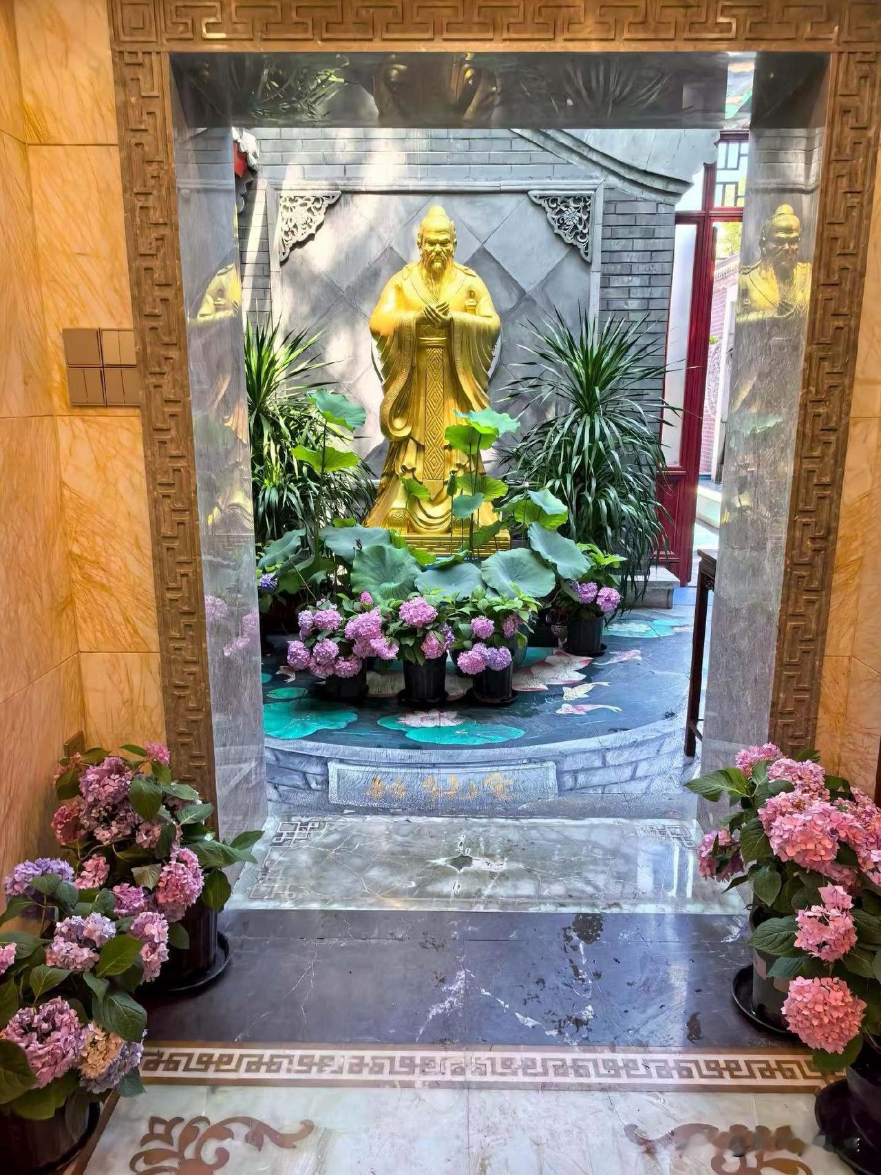 没事了，去多读一下历史，多看一下历史上的某些章节和今天都是一样的，这充分说明了我