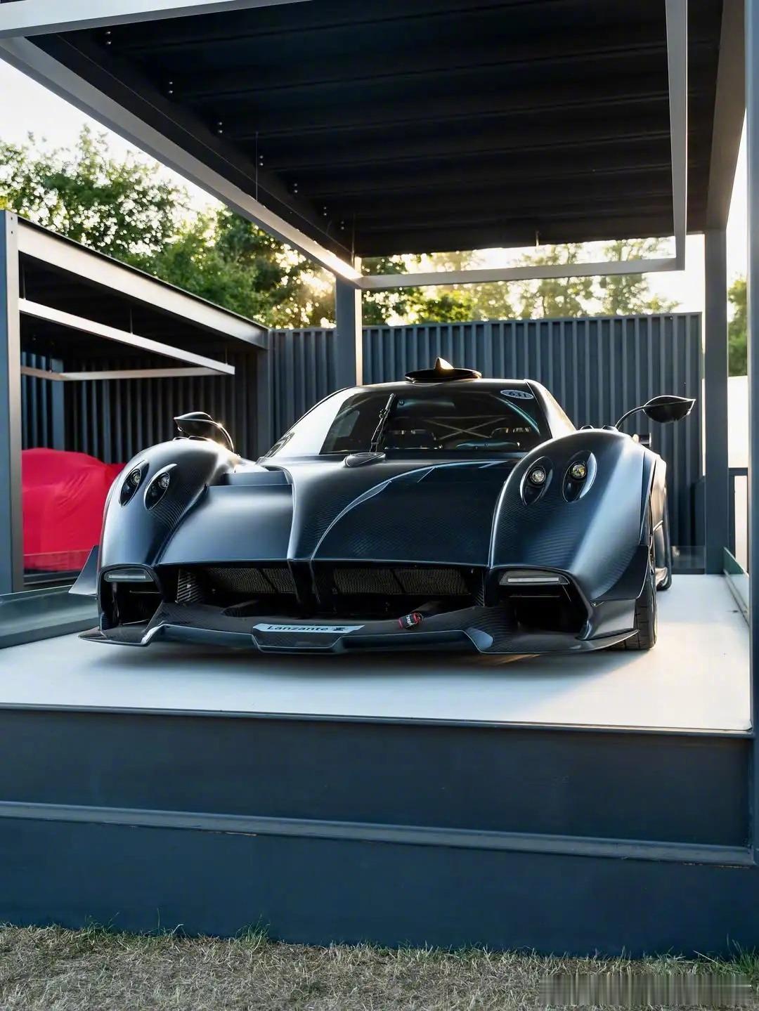 Pagani Huayra R，是碳给的诱惑 ​​​