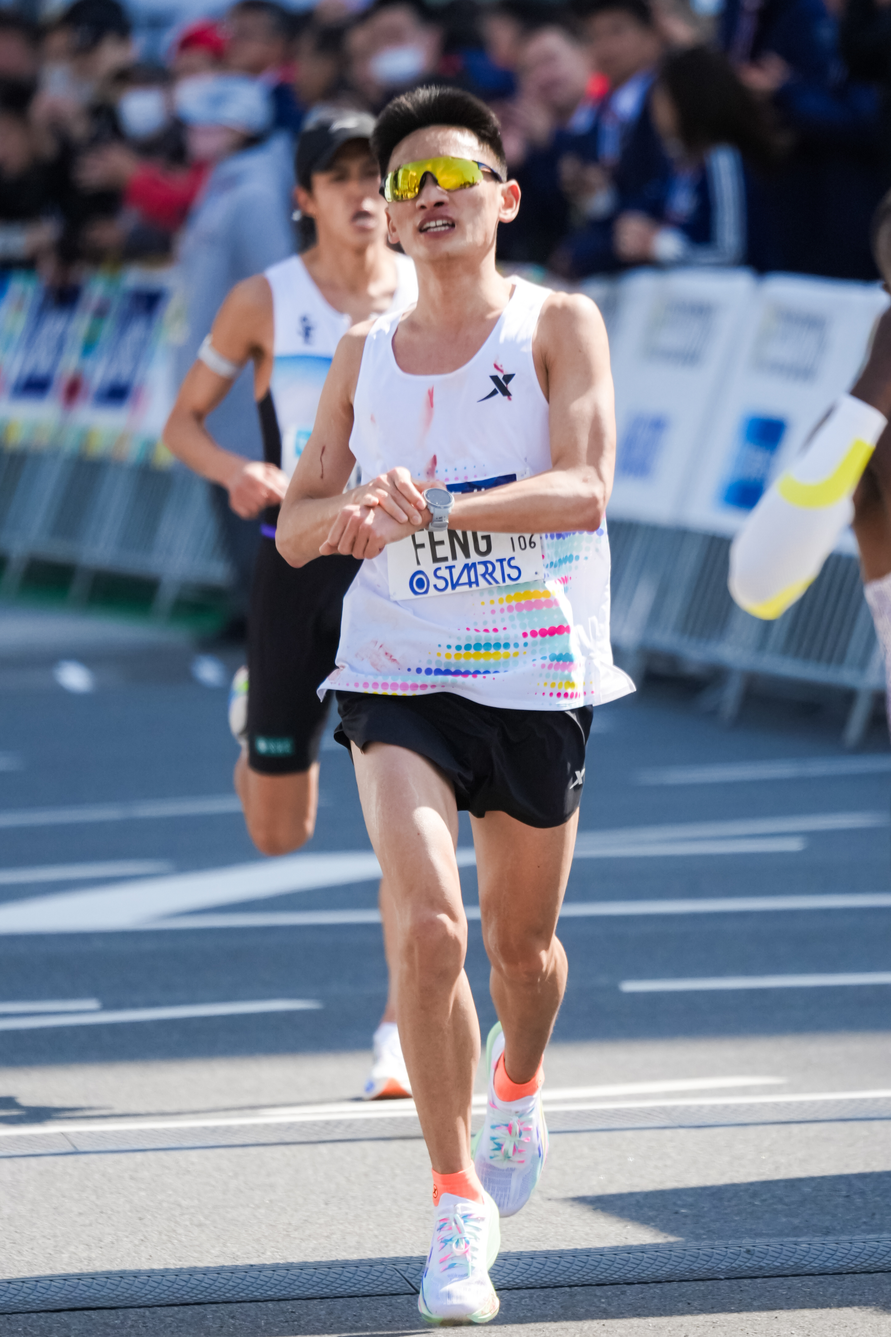 丰配友打破全国马拉松纪录 提速近1分钟！2026东京马拉松赛场上，特步160X 