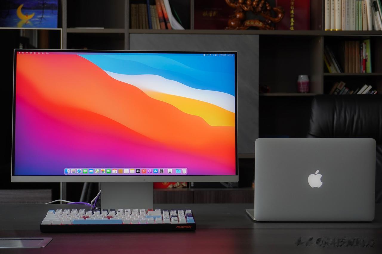 这款价格2999元的显示器，居然敢叫板苹果Apple Studio Displa