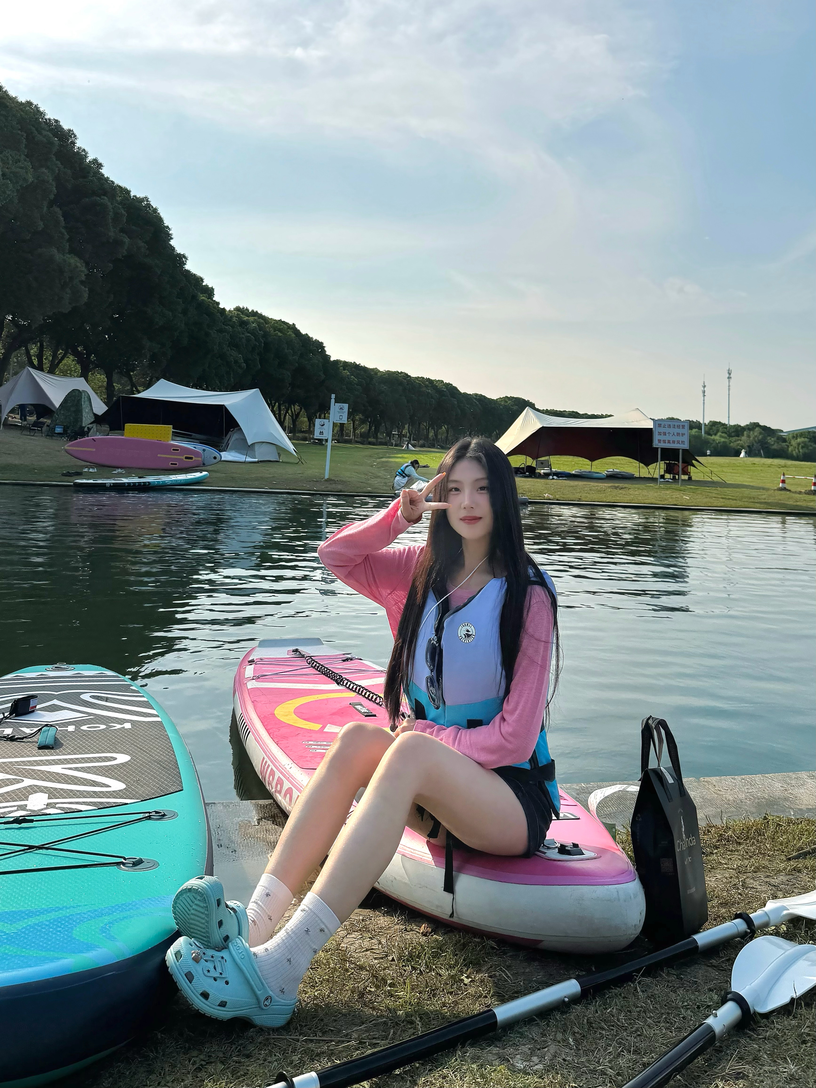 Lost in sunset🏄♀️🌅 
