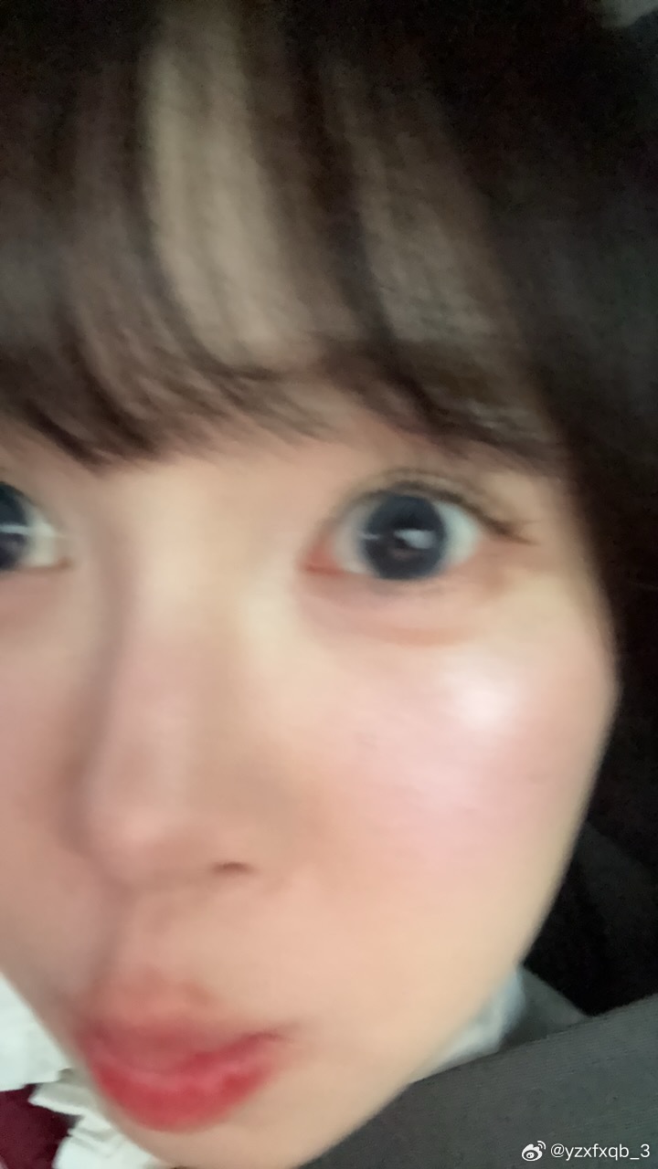 ᴗ.ᴗᶻ