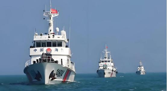 中国南海拖船到位、俄罗斯3吨巨弹砸下、日本间谍被抓现行！三件事在同一个星期内炸锅