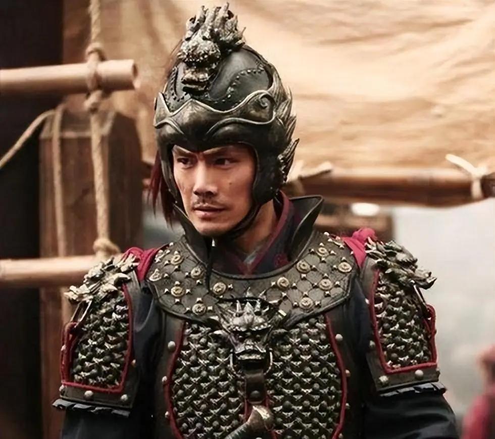 岳飞被冤杀后，韩世忠心灰意冷，选择交出兵权，闭门谢客，不再谈战事，也不和旧部联系