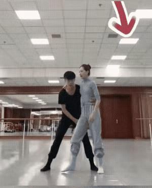 小哥哥要花很长时间来恢复。