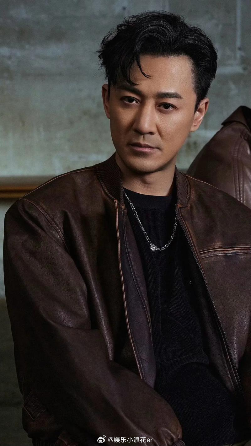 林峯说二胎顺其自然林峯女儿想要弟弟妹妹 据港媒，近日受访时被问及女儿是否想要弟弟