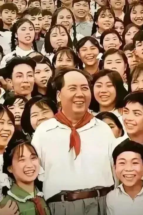 毛主席：“好好学习，天天向上。”吃不了学习的苦，你就要吃工作上的苦。