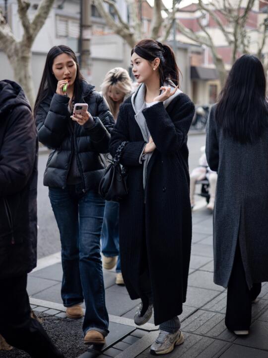 上海街拍｜街头的温柔女孩们～