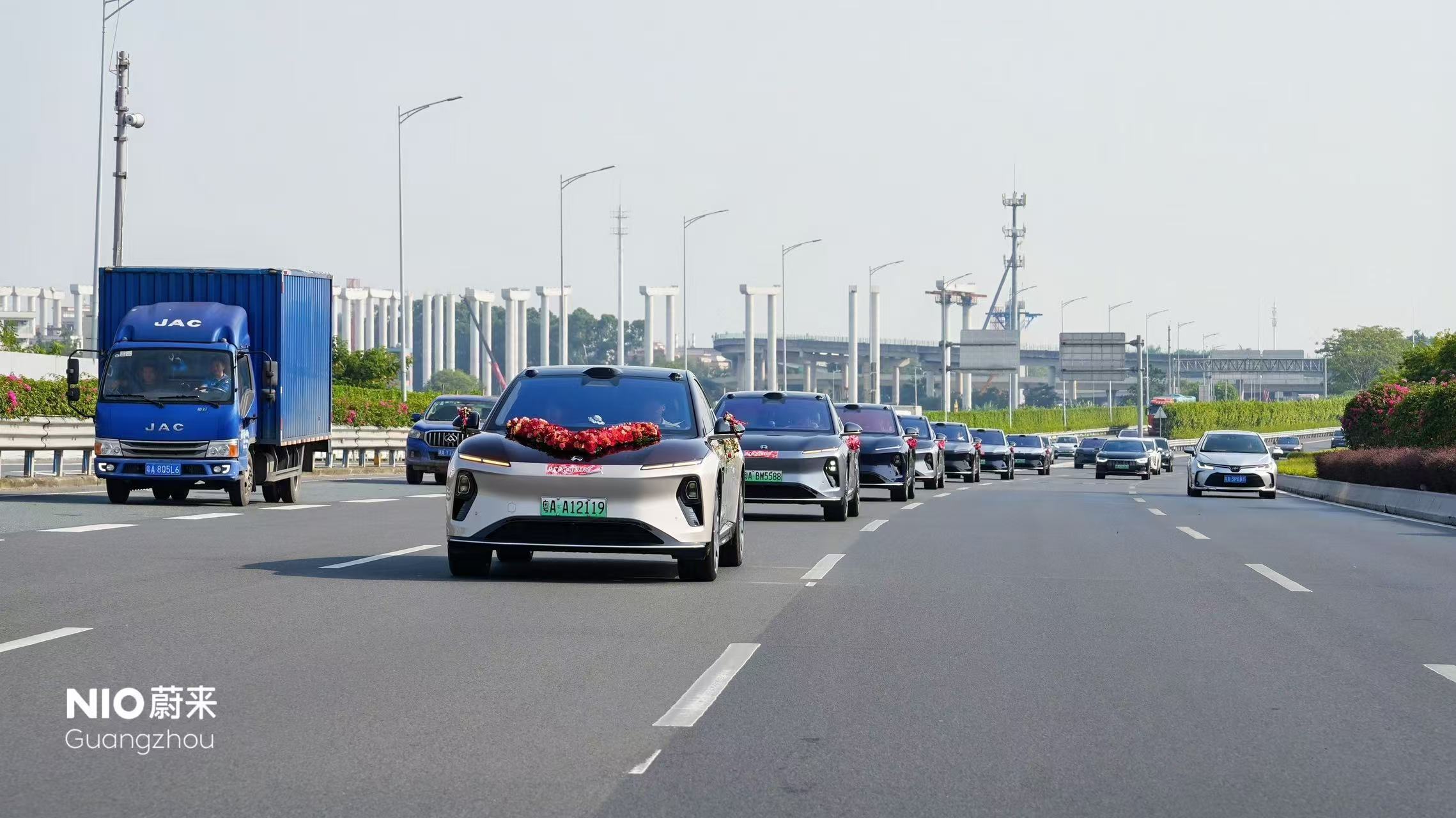 et9霸气的新能源汽车大v聊车