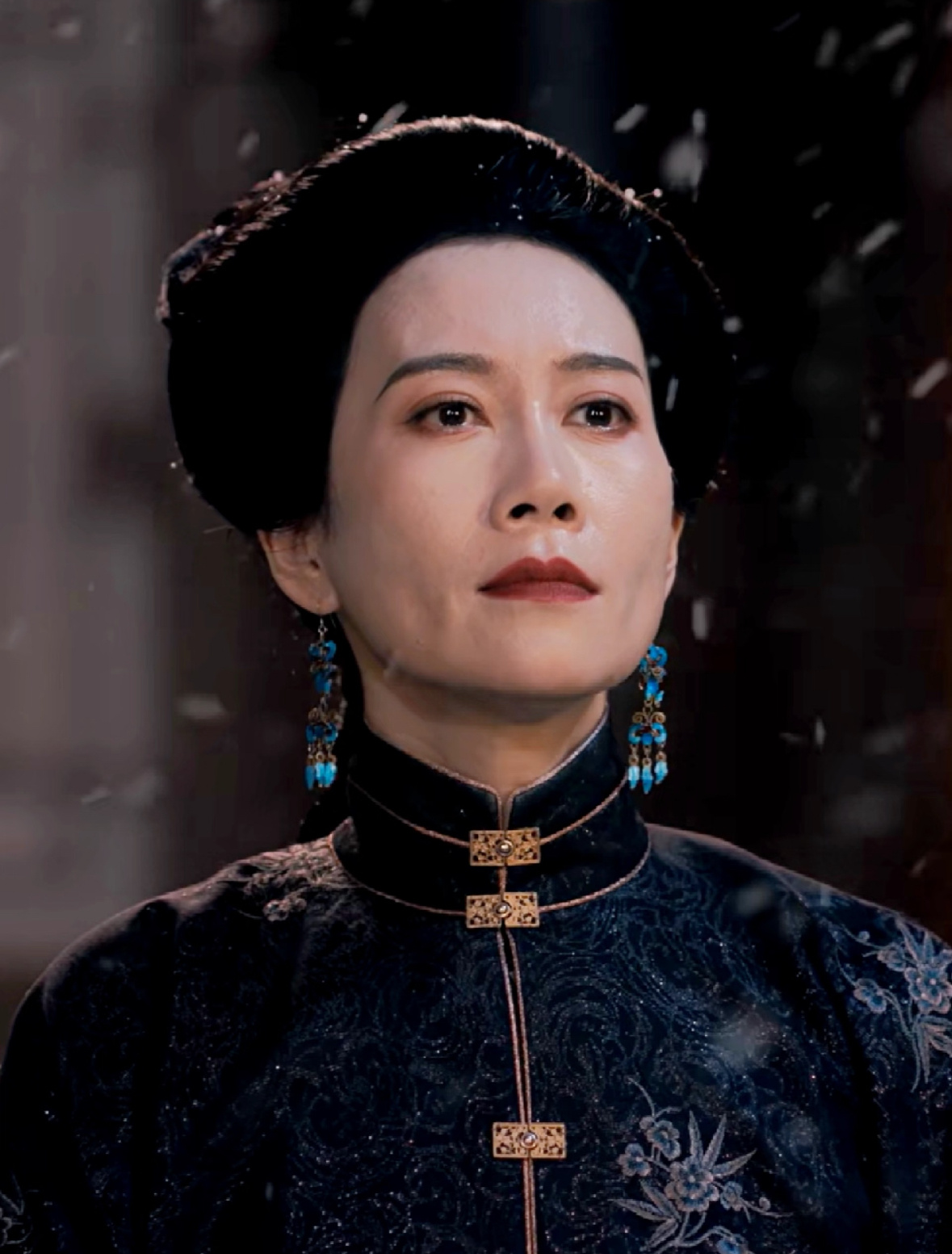 温峥嵘初舞台还原雁回时造型温峥嵘唱了谁的意难平谁懂啊！看了温峥嵘乘风初舞台鸡皮疙