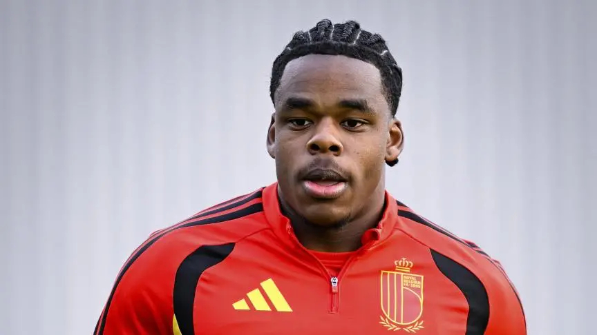 法甲  据Africa Foot的报道，巴黎圣日耳曼正在关注22岁的比利时新晋国