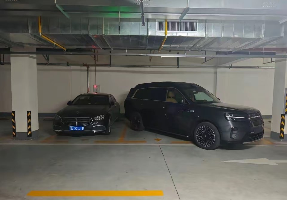 难道汽车的发明者做不出来这么大的车吗？车主到底是不是越大越好，还是合适才好，新能