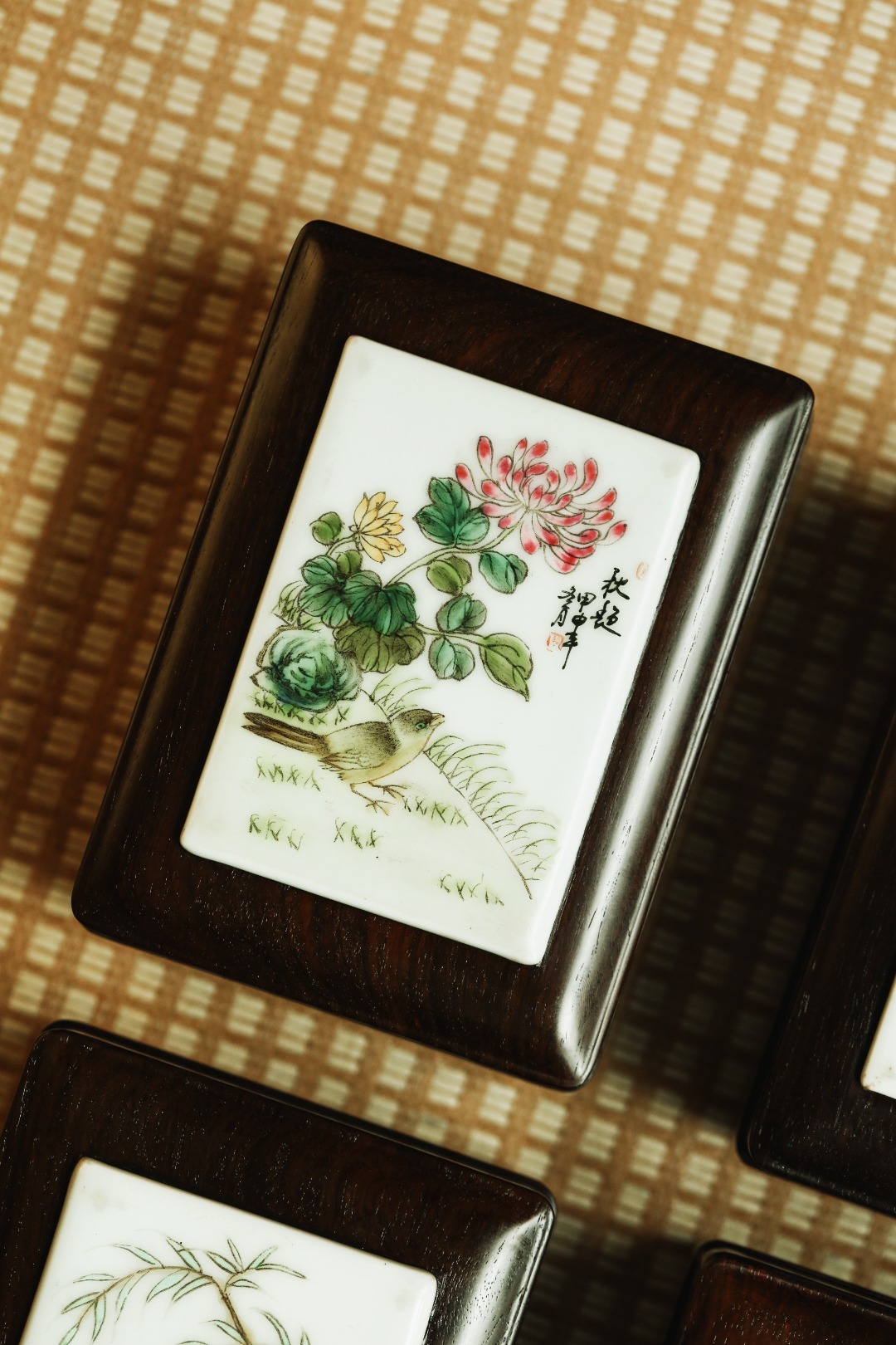 酸枝x瓷板画 | 锦承·文盒 择油润老料，榫卯结构，料质温，盒面镶嵌瓷板画，雍荣