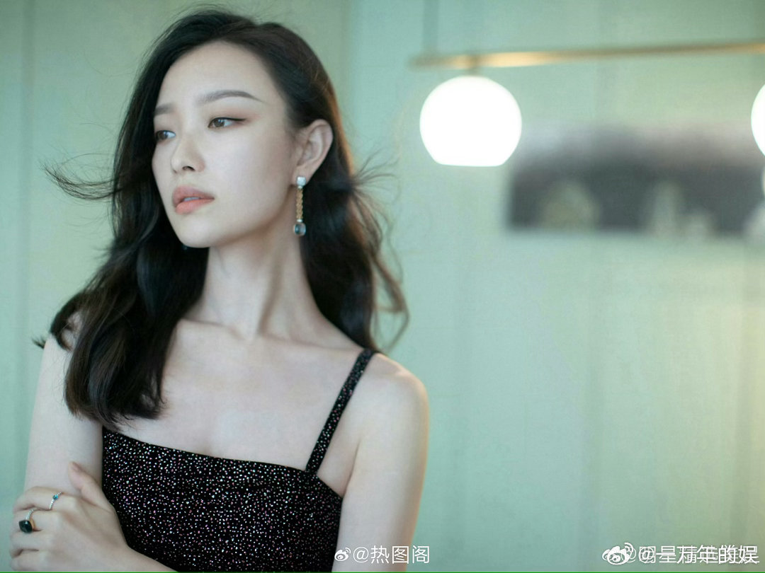 倪妮这段含泪克制的演绎 这演技太绝了！含泪克制间，把任小名嘴硬心软的矛盾演透，心