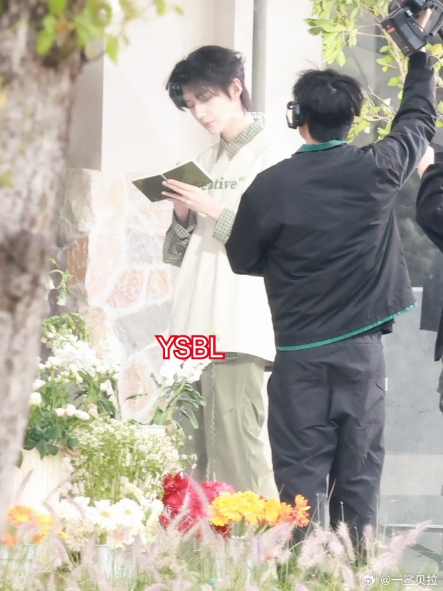 真的好温柔啊。。 