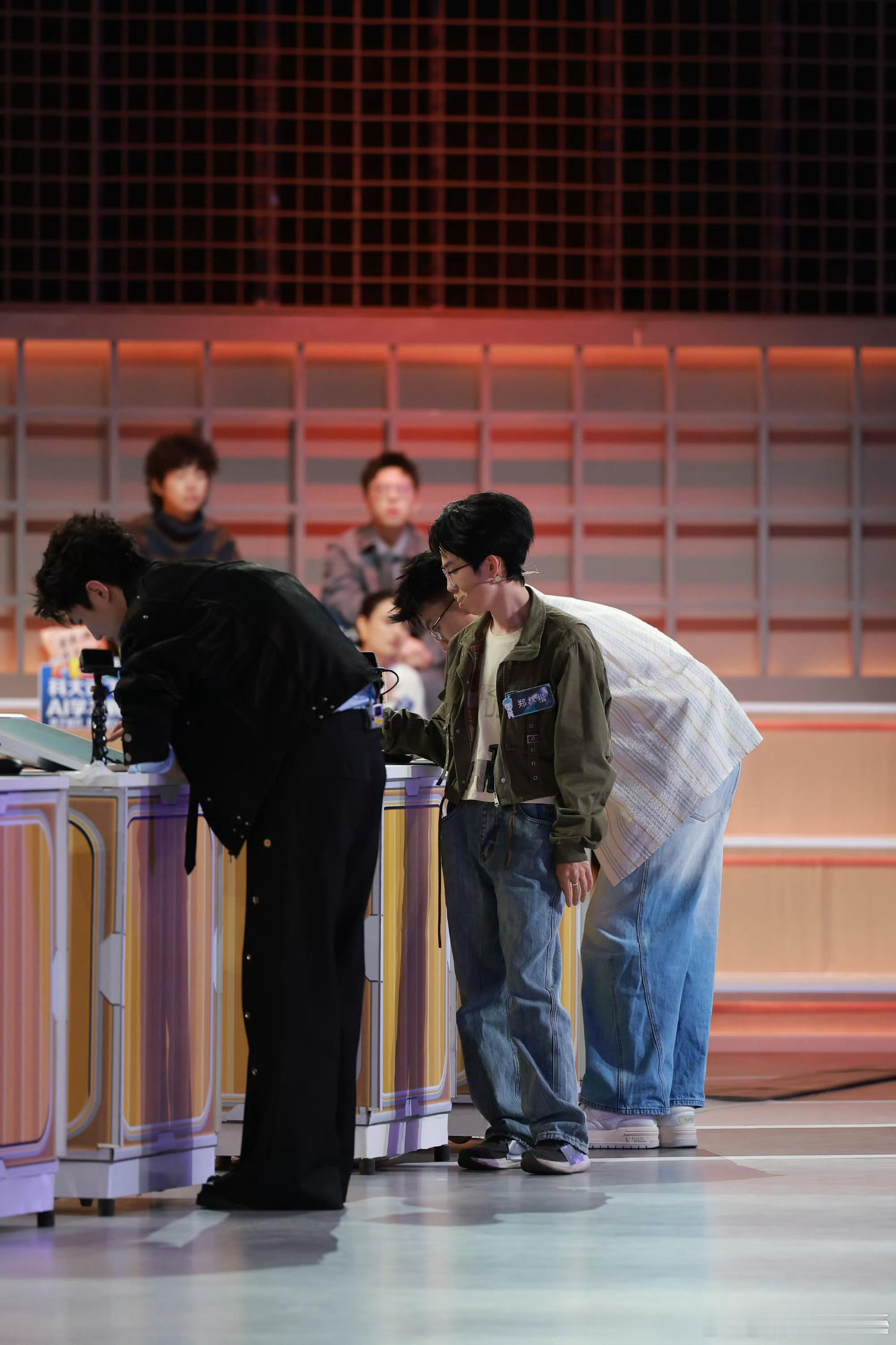 最强大脑第三期就是脑王巅峰赛  巅峰对决全程高能！全新重组阵容超吸睛，烧脑挑战不