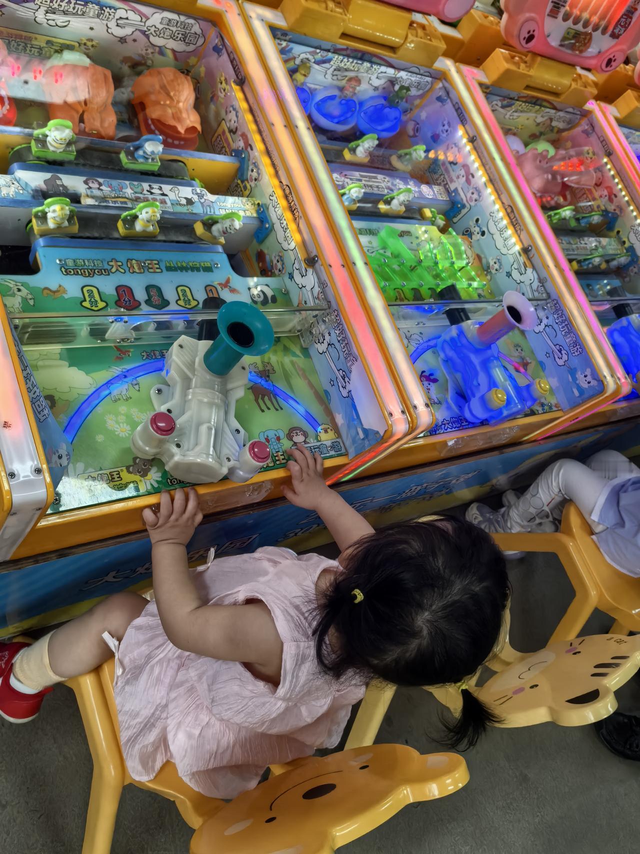 明天下午，免费领鸡蛋，我算了一下，来回地铁费要14元，一盒鸡蛋20枚。20块钱差