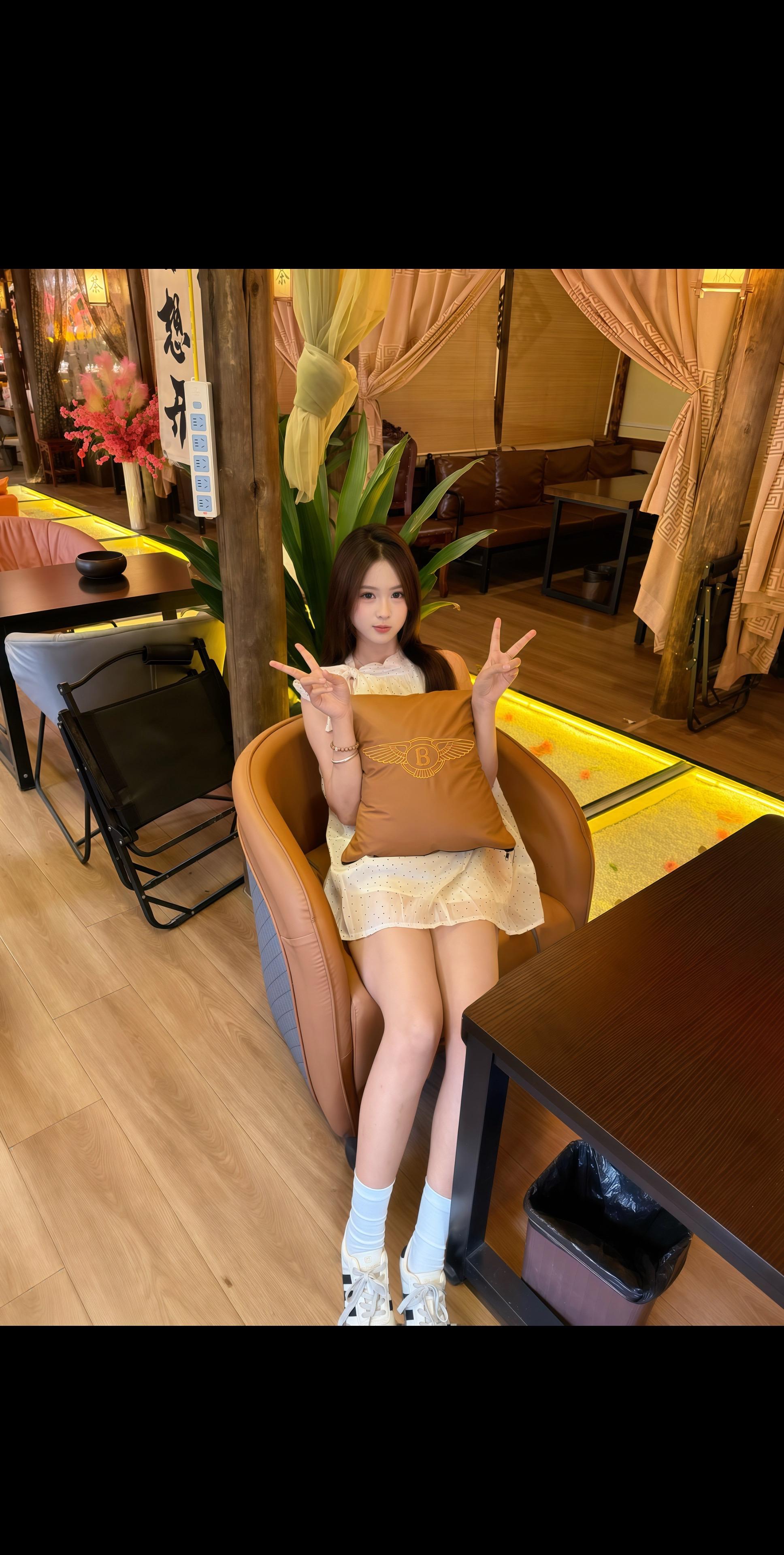 亲爱的 好事不怕晚 累了就休息 饿了就吃饭 不需要时时刻刻都很要强